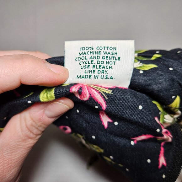 Vera Bradley Breast Cancer Tote Purse Shoulder Bag Retired pink ribbon USA Made - Picture 9 of 10